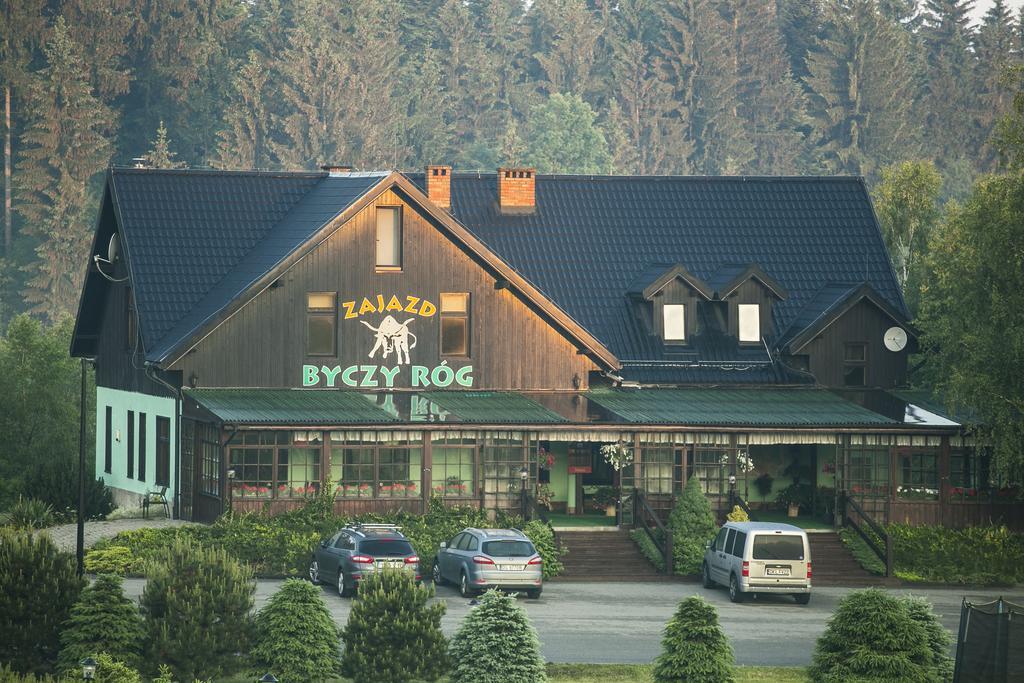 Zajazd Byczy Rog Międzylesie Buitenkant foto