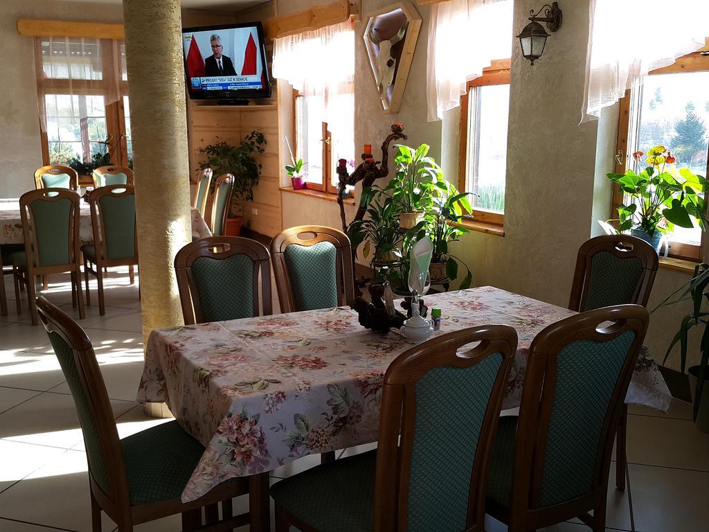 Zajazd Byczy Rog Międzylesie Buitenkant foto